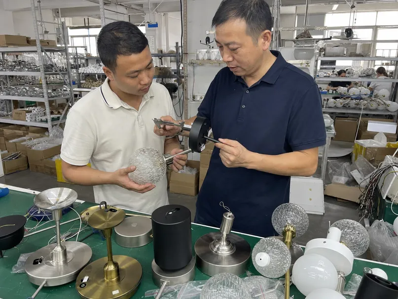 OEM/ODM customization process for living room lighting fixtures including finish matching and dimensional adjustments