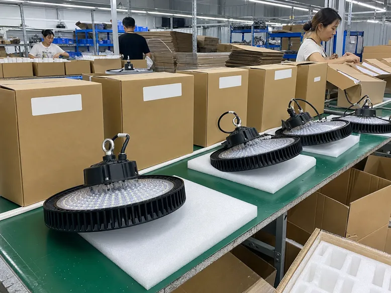 Private label industrial ceiling lighting with custom packaging