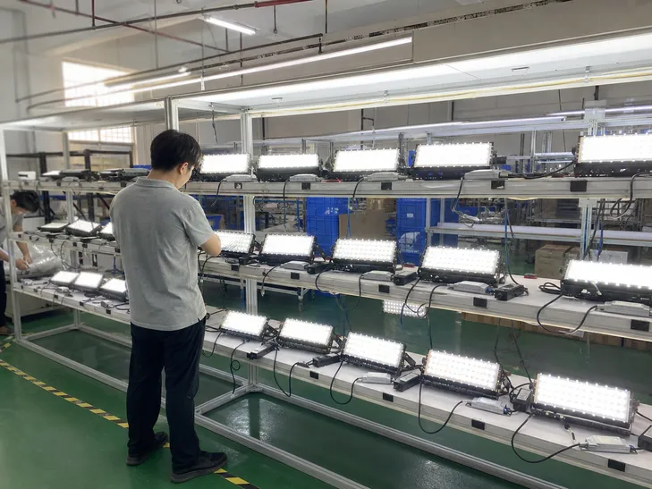 100% aging test burn-in station for LED luminaires