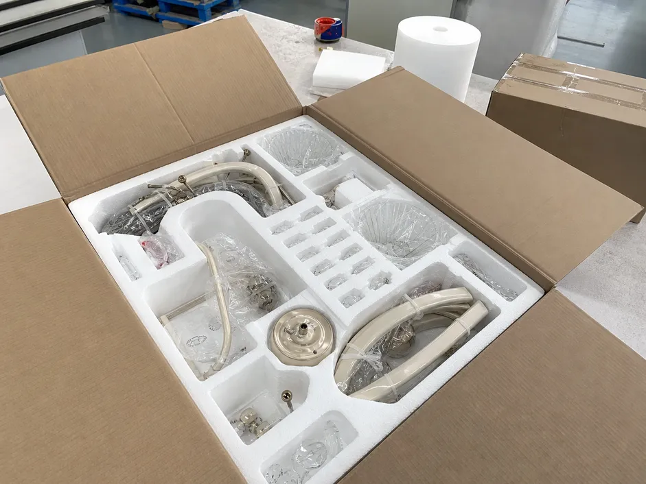 Foam-lined carton packaging for kitchen chandelier with internal component separation