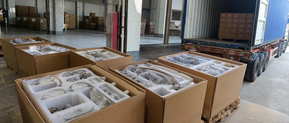 Custom foam-lined export packaging and container loading plan for hospitality lighting fixtures