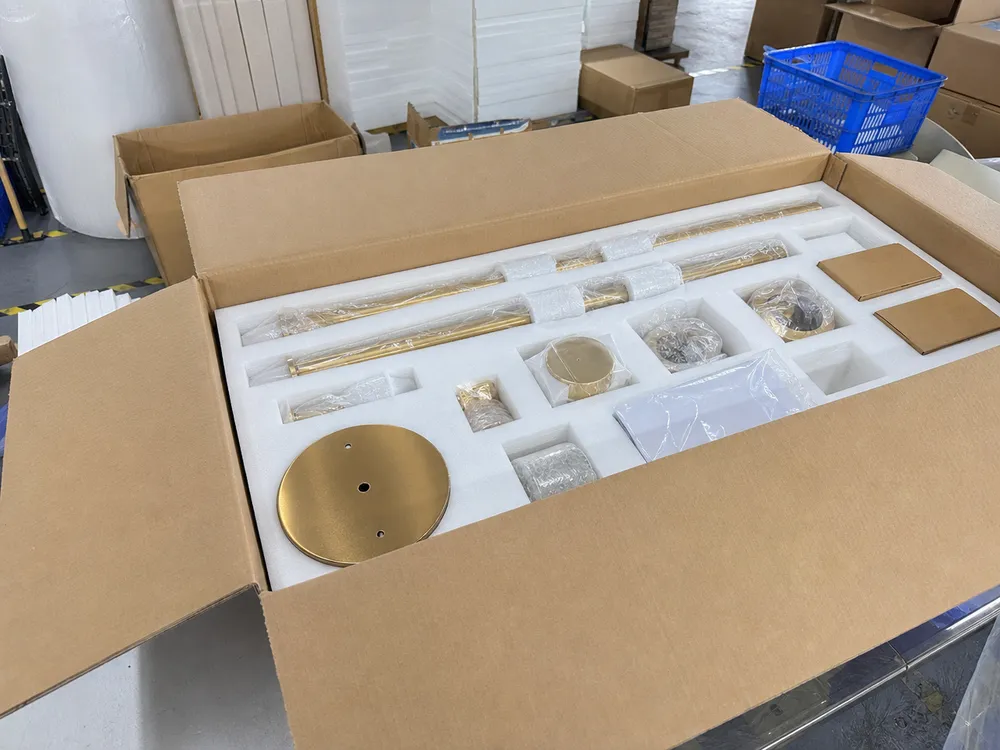 Gold pendant lighting export packaging with foam-lined carton and custom inserts for ocean freight protection