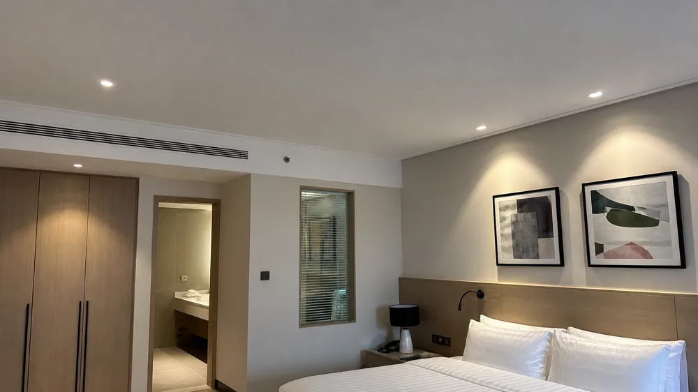 Ceiling spotlights installed in hotel guestroom accent lighting application